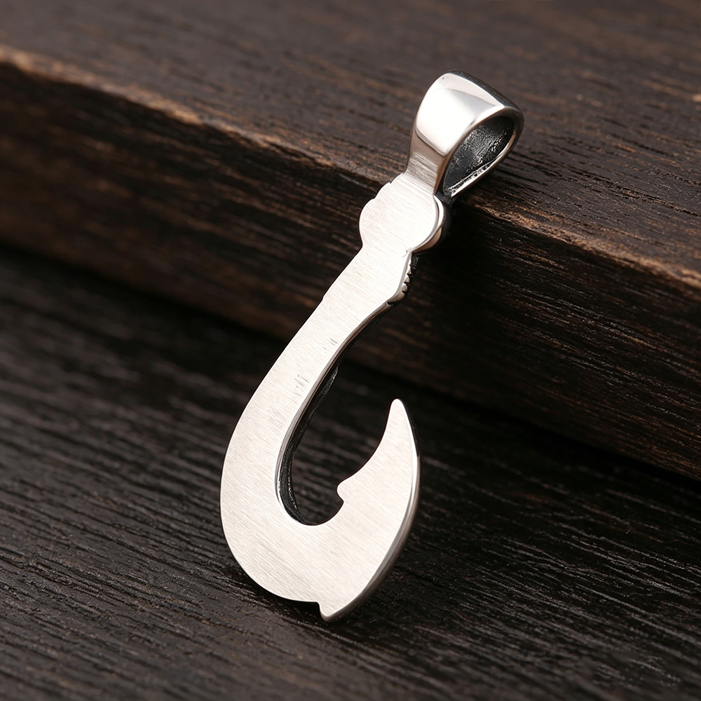 Maui Magic Fish Hook Necklace  - Battle Rope Anchor recension och pris